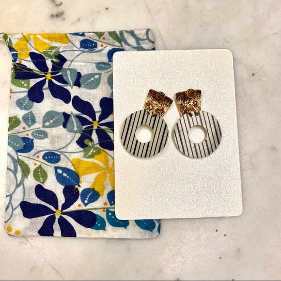 Circle Midcentury Stripe Hoop Goldtone Earrings Geometric Round Retro Pierced - Picture 8 of 9